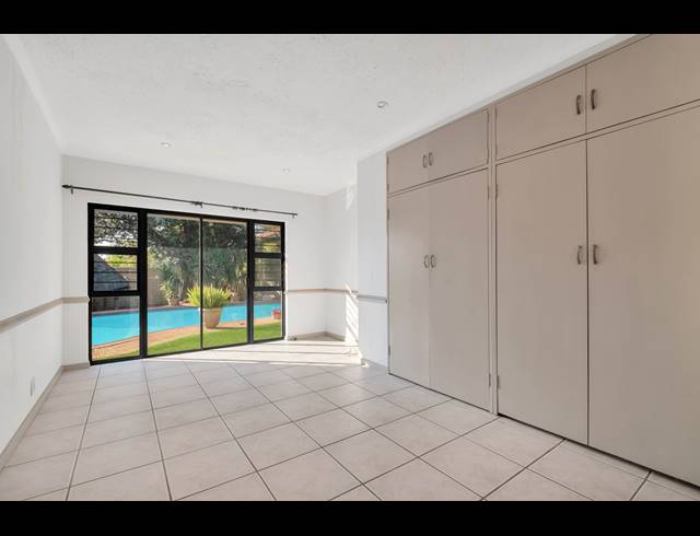 4 BEDROOM HOUSE FOR SALE IN GALLO MANOR